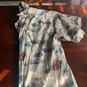 medium vacation button up